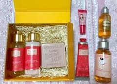 L'OCCITANE ローズ セット 新品のサムネイル
