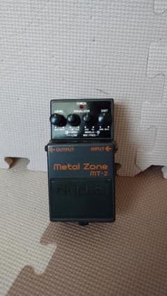 BOSS MT-2 (Metal Zone)のサムネイル