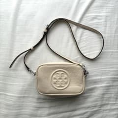 TORY BURCH トリーバーチ PERRY BOMBE MINI BAGのサムネイル