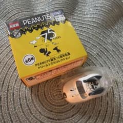 スヌーピーカー PEANUTS誕生75周年記念 ドリームトミカコレクションのサムネイル