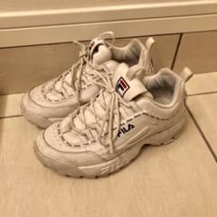 FILA 韓国 スニーカーのサムネイル