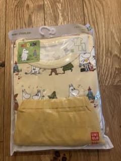 UNIQLO BABY ムーミン パジャマ 120cmのサムネイル