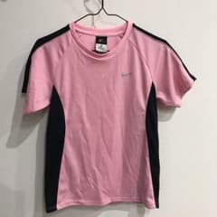 ナイキ Tシャツのサムネイル