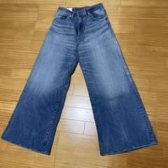 surtサート　MANNISH BAGGY デニム38のサムネイル