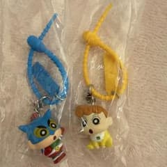 クレヨンしんちゃんカラフルマルチチャームのサムネイル