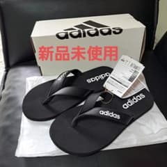 adidasビーチサンダルのサムネイル