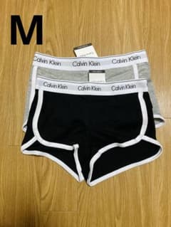 Calvin Klein ショートパンツ 2枚セット M スポーツのサムネイル