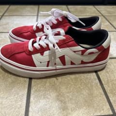 VANS スエードスニーカーレッド/ホワイト23.5センチのサムネイル