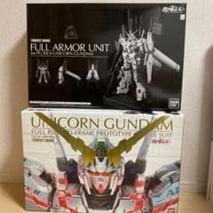 バンダイ PG 1／60 RX－0 ユニコーンガンダムのサムネイル