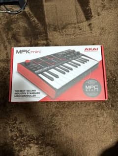 【美品】AKAI MPK mini MIDIコントローラーのサムネイル