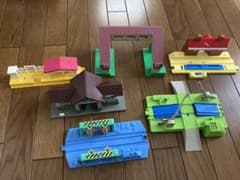 プラレール　レール・情景・橋脚　まとめ売り！のサムネイル
