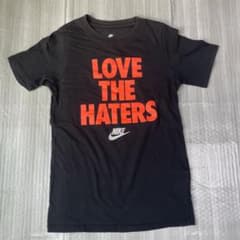 NIKE 140 Tシャツ 黒 ネオンカラーロゴのサムネイル