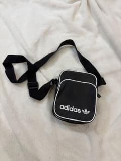 adidas ショルダーバッグ ブラック