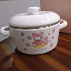 ハローキティ ホーロー両手鍋 - メルカリ