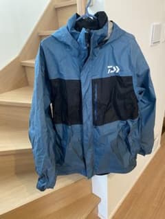 Daiwa フード付きレインウェア Lサイズ DR-3621のサムネイル