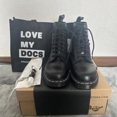Dr.Martens ドクターマーチン　8ホール　白ステッチのサムネイル