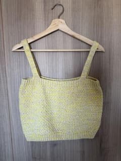 ZARA ニット クロップドトップス Lサイズのサムネイル