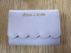 Maison de FLEUR スカラップウォレットのサムネイル