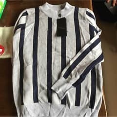 セーターのサムネイル