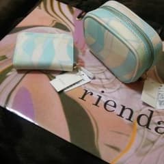 リエンダのポーチ＆小銭入れです☆のサムネイル