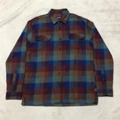 パタゴニア 23年製 フィヨルドフランネルシャツ マルチカラーチェック柄 パタゴニア 23年製 フィヨルドフランネルシャツ マルチカラーチェック
