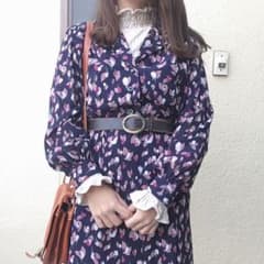 ヴィンテージ 花柄ワンピースのサムネイル