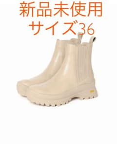 【新品未使用】Le Talon ル タロン GRISE レザーサイドゴアブーツのサムネイル