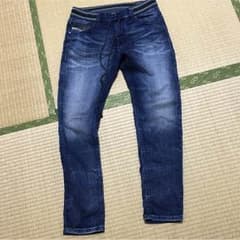 高山田様専用  値下げ ディーゼル ジョグジーンズ NARROTのサムネイル