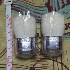 【専用品】　新品　チークブラシ　２個セットのサムネイル