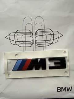 新品純正 BMW エンブレム 82mm グロメット2個付 51767288752 | Faites 