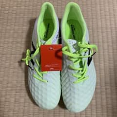 サッカースパイク　ニューバランス　Visaro Fg 26,5 cmのサムネイル