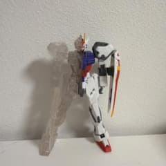 HG ガンダム ストライクガンダム クリアカラー ハーフモデルのサムネイル