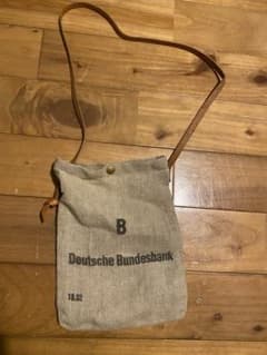 ハンドメイドサコッシュのサムネイル