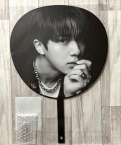 JIN】BTS うちわ [ARIRANG]Image Picket - メルカリ