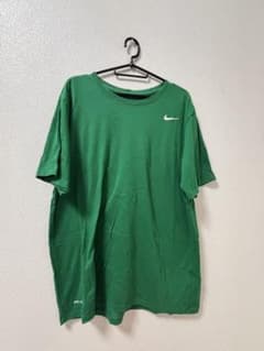 Nike Dri-FIT グリーン Tシャツ XLのサムネイル