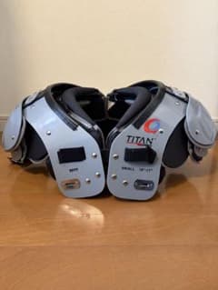TITAN アメリカンフットボール ショルダーパッド 小型のサムネイル