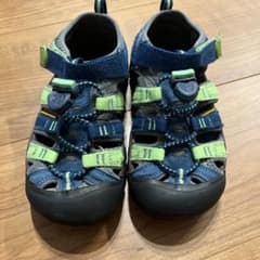 ☆ナハ様専用☆18.5cm KEENキッズサンダルのサムネイル