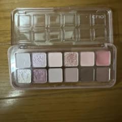 CLIO アイシャドウパレット 12色 ピンク系のサムネイル