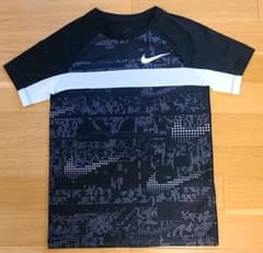 Nike グラフィックプリント Tシャツ 140cmのサムネイル