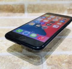 SIMフリー iPhone7 32GB ブラック 新品電池 - メルカリ