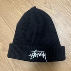 Stüssy 黒 ニット帽のサムネイル