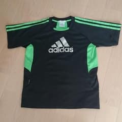 【ゆいも様専用】adidas♪Tシャツのサムネイル