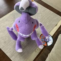 ポケモン　ゲノセクトぬいぐるみのサムネイル