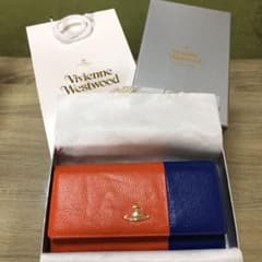 myallさん専用★ヴィヴィアンウエストウッド 長財布★のサムネイル