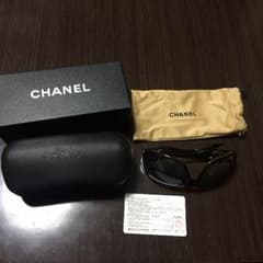 CHANEL サングラスのサムネイル