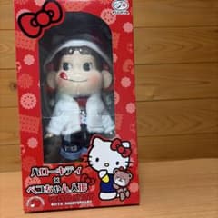 不二家 ハローキティ×ペコちゃん人形 40周年記念のサムネイル