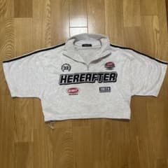 ハーフジップ 半袖Tシャツ グレー ロゴ刺繍のサムネイル