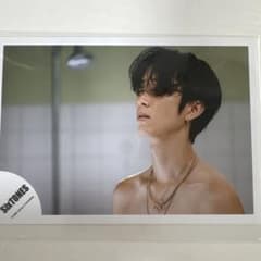 SixTONES 公式写真 田中樹のサムネイル