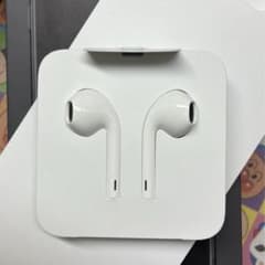 iPhone 8 純正イヤホンのサムネイル