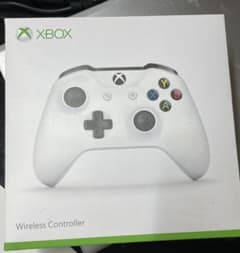 XBOX ワイヤレスコントローラー ホワイトのサムネイル